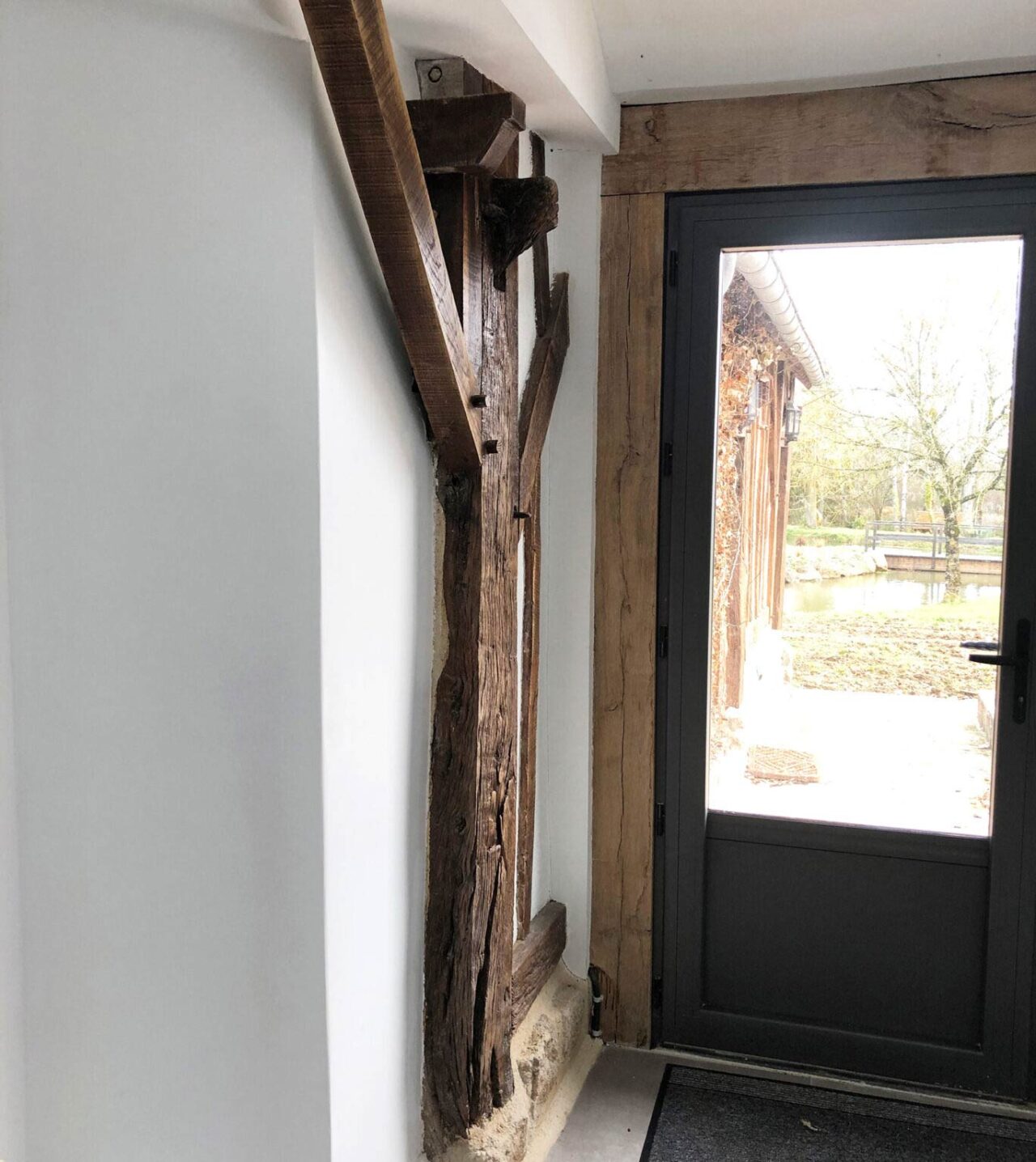 Side door to the pool house.